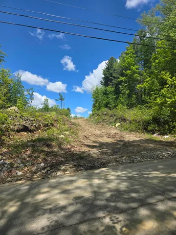 $969,900 | 15 Hot Hole Pond Road, Concord, NH 03301