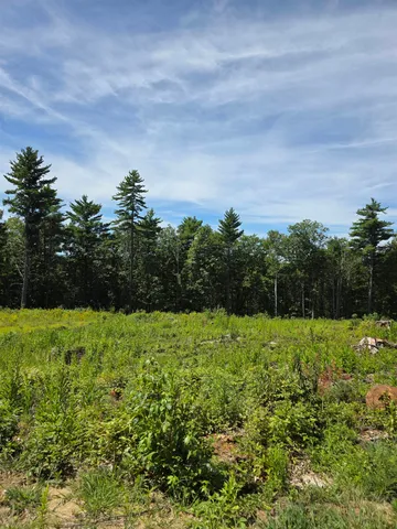 $969,900 | 15 Hot Hole Pond Road, Concord, NH 03301