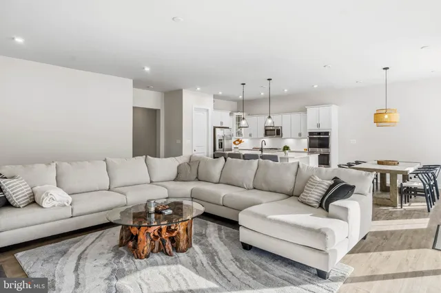 $879,000 | 16512 East Kea Way, Lewes, DE 19958