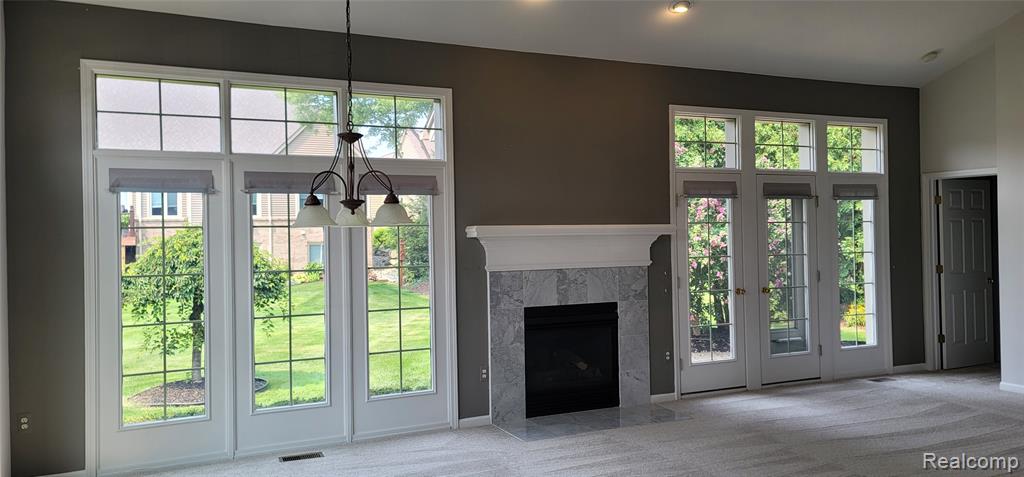 59675 Glacier Ridge South Washington, MI 48094 - Photo 10 of 23