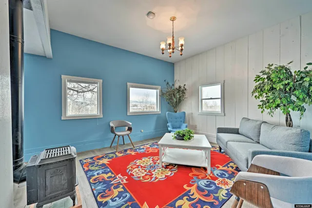 $777,777 | 2021 Hillcrest Drive, Lander, WY 82520