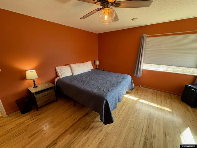 $777,777 | 2021 Hillcrest Drive, Lander, WY 82520