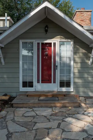 $777,777 | 2021 Hillcrest Drive, Lander, WY 82520