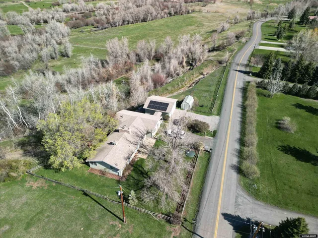 $777,777 | 2021 Hillcrest Drive, Lander, WY 82520