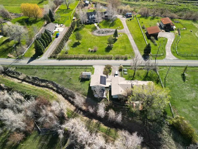 $777,777 | 2021 Hillcrest Drive, Lander, WY 82520