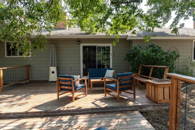 $777,777 | 2021 Hillcrest Drive, Lander, WY 82520