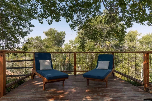 $777,777 | 2021 Hillcrest Drive, Lander, WY 82520