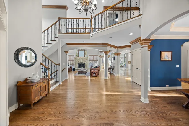 $815,000 | 890 Reserve Court, South Elgin, IL 60177