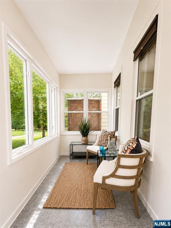 18 Garden Street Ridgefield Park, NJ 07660 - Photo 6 of 11