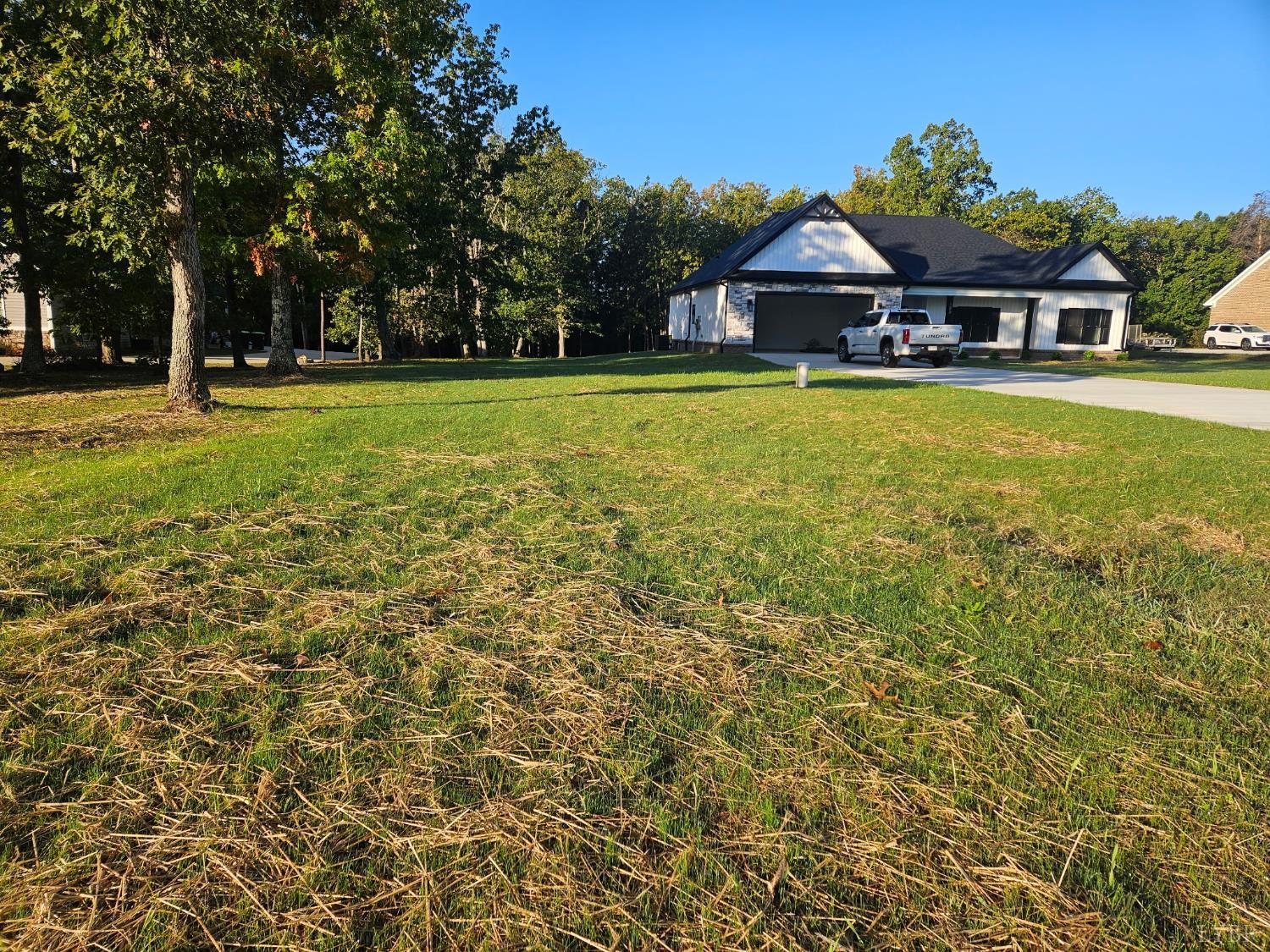 183 Sunset Ridge Drive Concord, VA 24538 - Photo 3 of 31