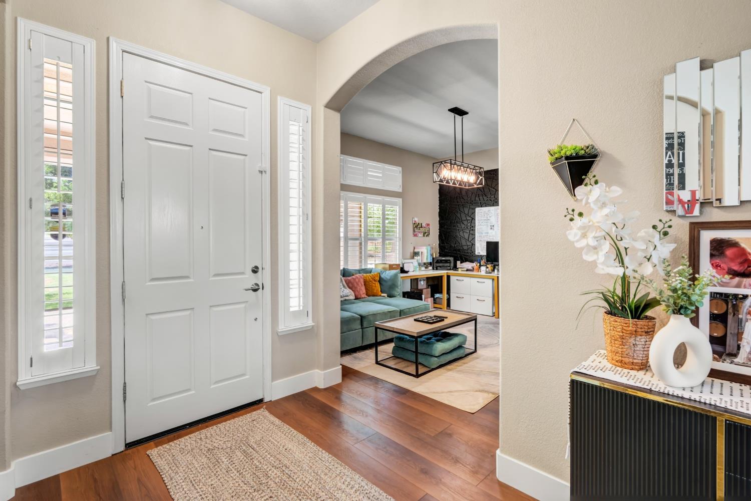 9595 Stablegate Road Wilton, CA 95693 - Photo 9 of 63 Gallery Image 9