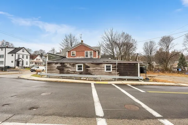 $500,000 | 1 Elm Street, Marlborough, MA 01752