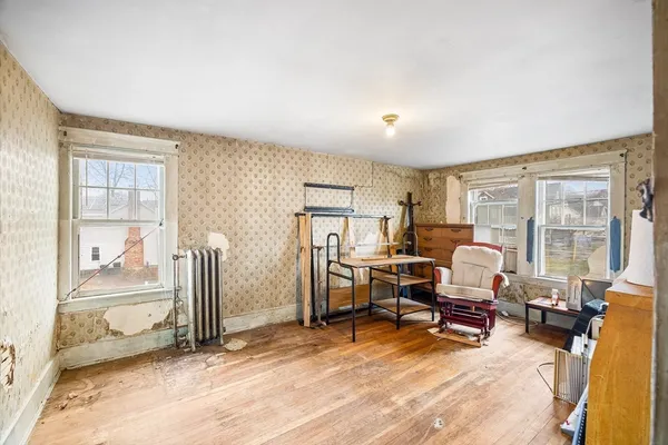 $500,000 | 1 Elm Street, Marlborough, MA 01752