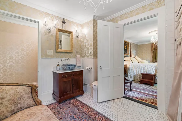 $1,350,000 | 18 High Street, Wiscasset, ME 04578