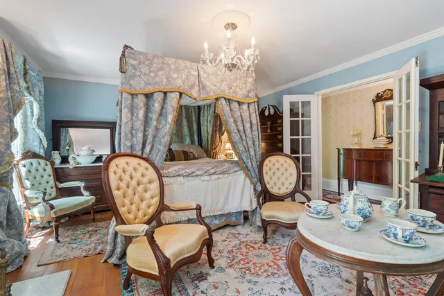 $1,350,000 | 18 High Street, Wiscasset, ME 04578