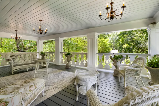 $1,350,000 | 18 High Street, Wiscasset, ME 04578