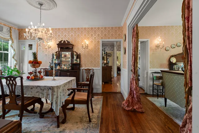 $1,350,000 | 18 High Street, Wiscasset, ME 04578