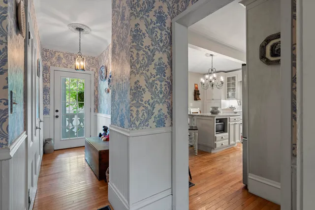 $1,350,000 | 18 High Street, Wiscasset, ME 04578