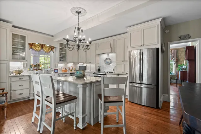 $1,350,000 | 18 High Street, Wiscasset, ME 04578