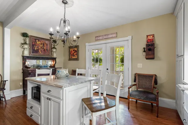 $1,350,000 | 18 High Street, Wiscasset, ME 04578