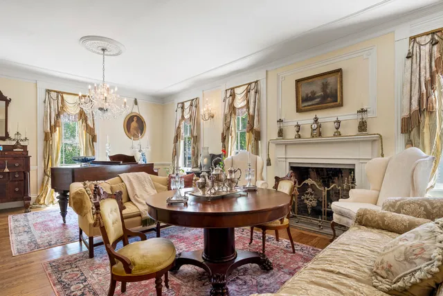 $1,350,000 | 18 High Street, Wiscasset, ME 04578