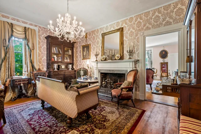 $1,350,000 | 18 High Street, Wiscasset, ME 04578