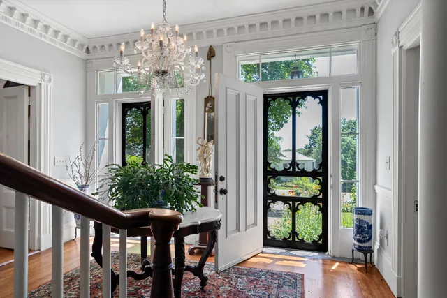 $1,350,000 | 18 High Street, Wiscasset, ME 04578