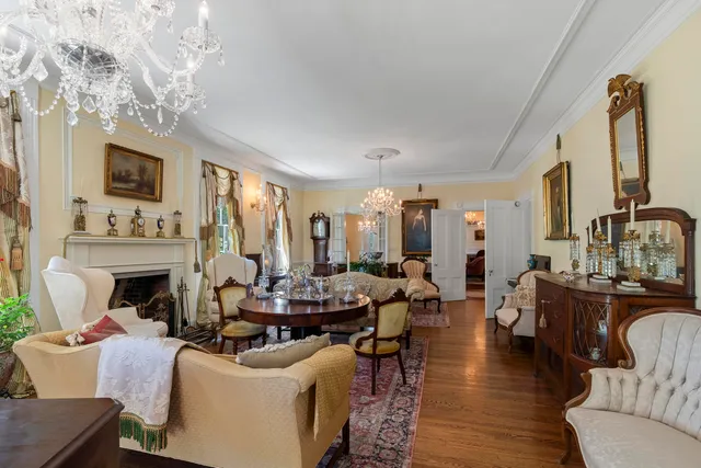 $1,350,000 | 18 High Street, Wiscasset, ME 04578