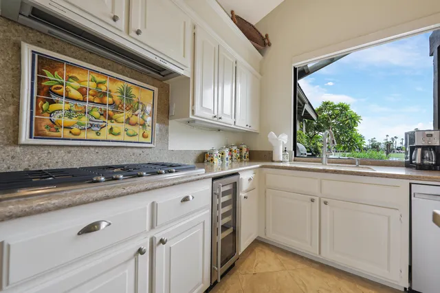 $729,000 | 84 Lookout Drive, Palm Desert, CA 92211