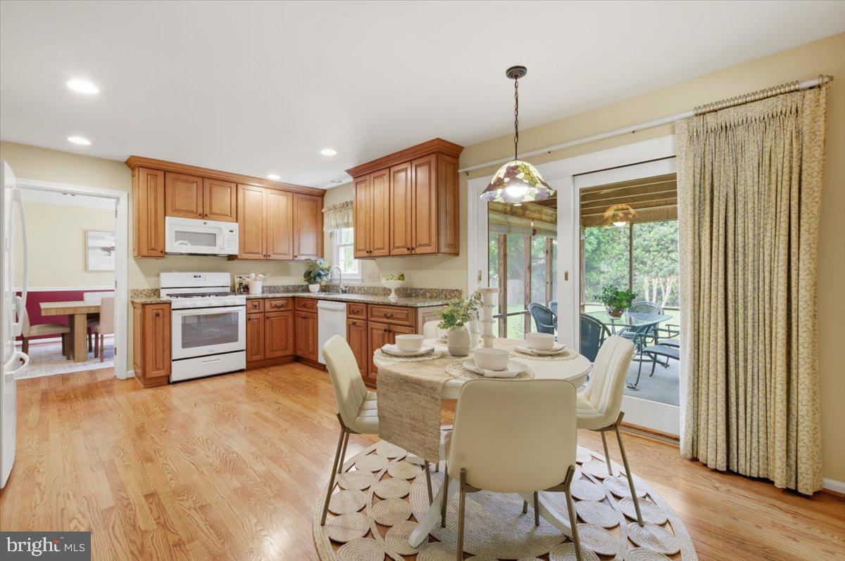 7824 Water Valley Court Springfield, VA 22153 - Photo 13 of 34
