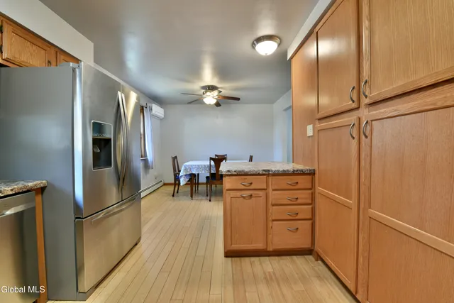 $399,000 | 24 Cramer Path, Northumberland, NY 12831