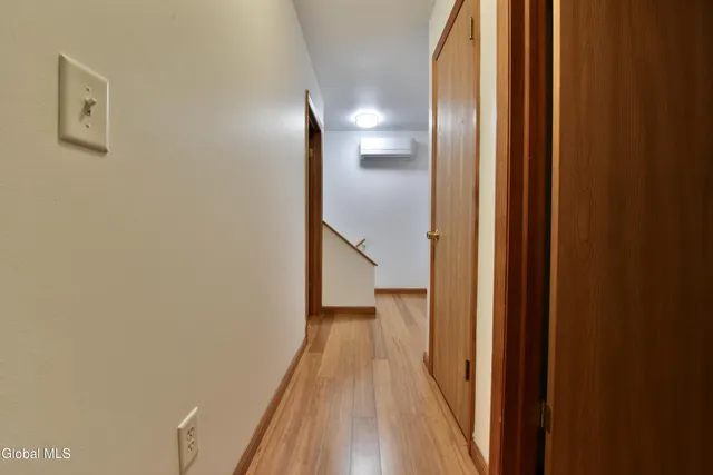 $399,000 | 24 Cramer Path, Northumberland, NY 12831