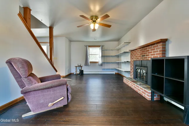 $399,000 | 24 Cramer Path, Northumberland, NY 12831