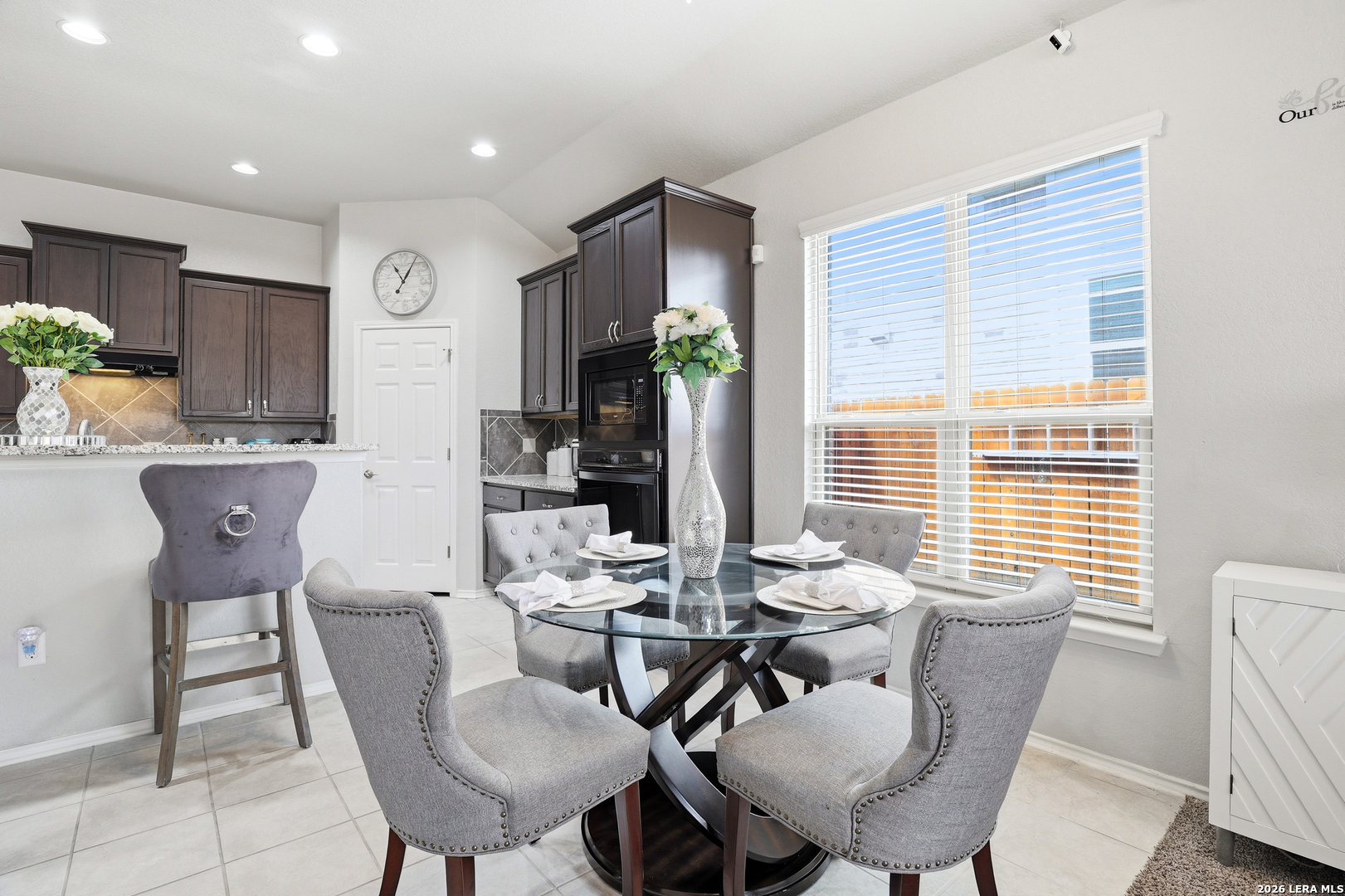 7231 Lunar Eclipse Converse, TX 78109 - Photo 14 of 33