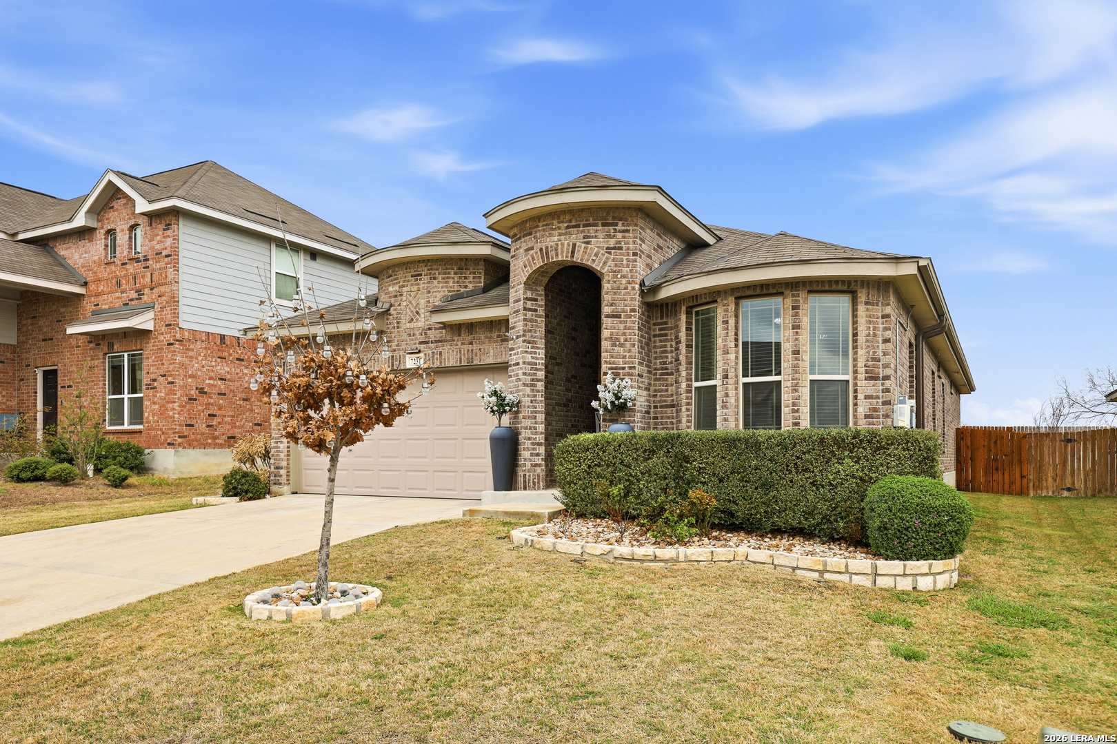 7231 Lunar Eclipse Converse, TX 78109 - Photo 2 of 33