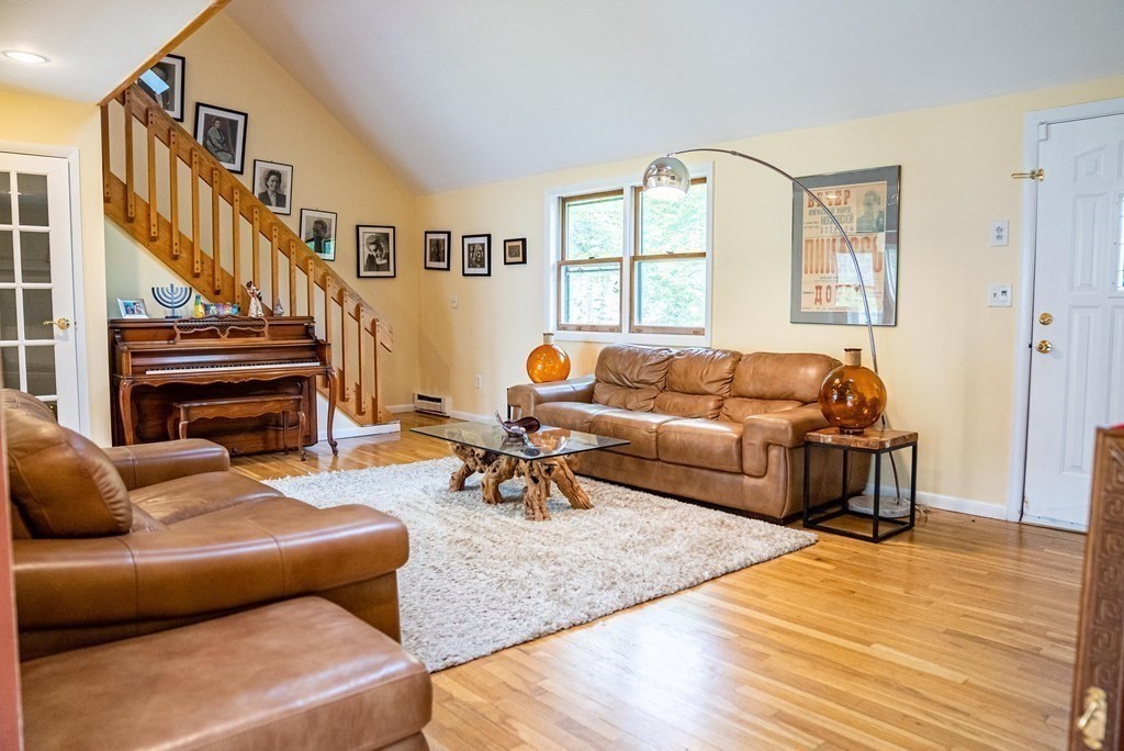 35 Stock Farm Road Sudbury, MA 01776 - Photo 3 of 24
