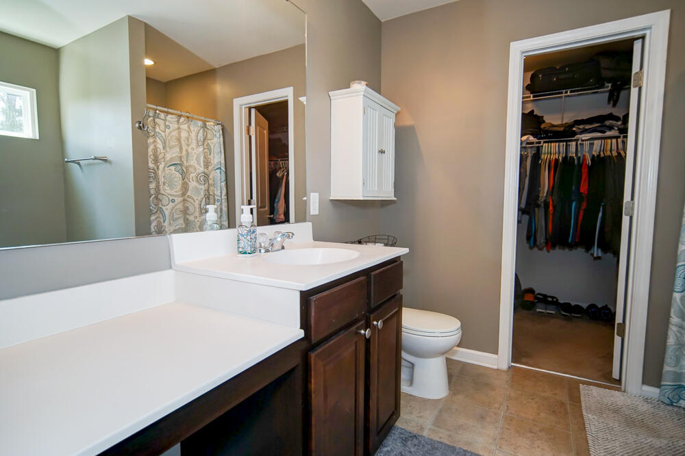178 Brookhaven Road Summerville, SC 29486 - Photo 21 of 39 Master Bathroom