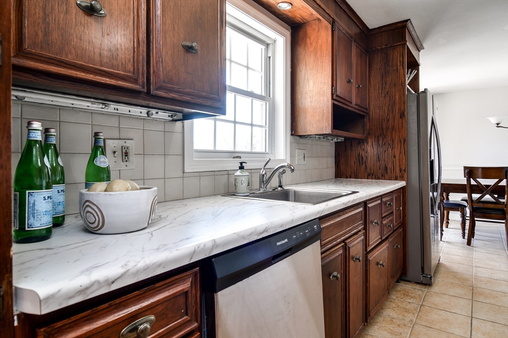 134 North Main Street Bellingham, MA 02019 - Photo 16 of 37