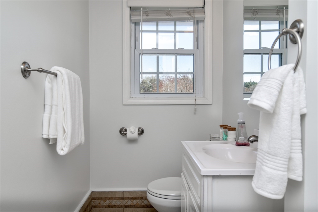 134 North Main Street Bellingham, MA 02019 - Photo 26 of 37