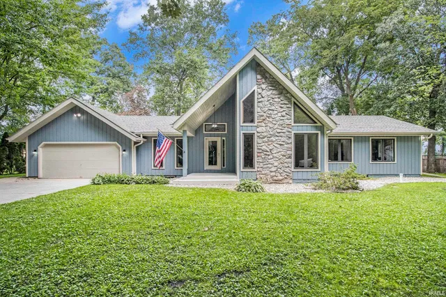 $389,900 | 30137 Fox Run Trail, Granger, IN 46530