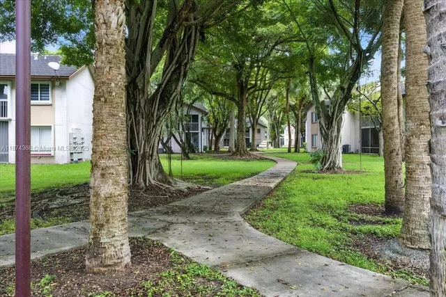 $228,000 | 9167 Southwest 138th Place, Unit 9167, Miami, FL 33186