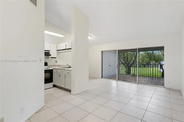 $228,000 | 9167 Southwest 138th Place, Unit 9167, Miami, FL 33186