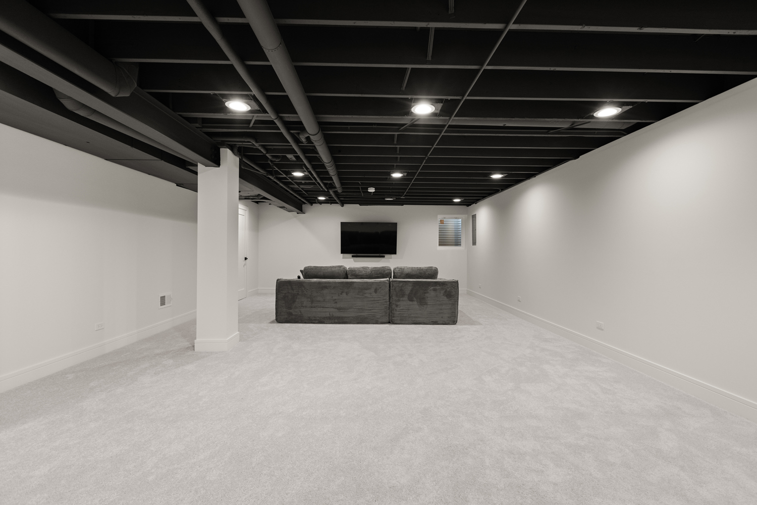 3936 Dundee Road Northbrook, IL 60062 - Photo 39 of 46 Gallery Image 39