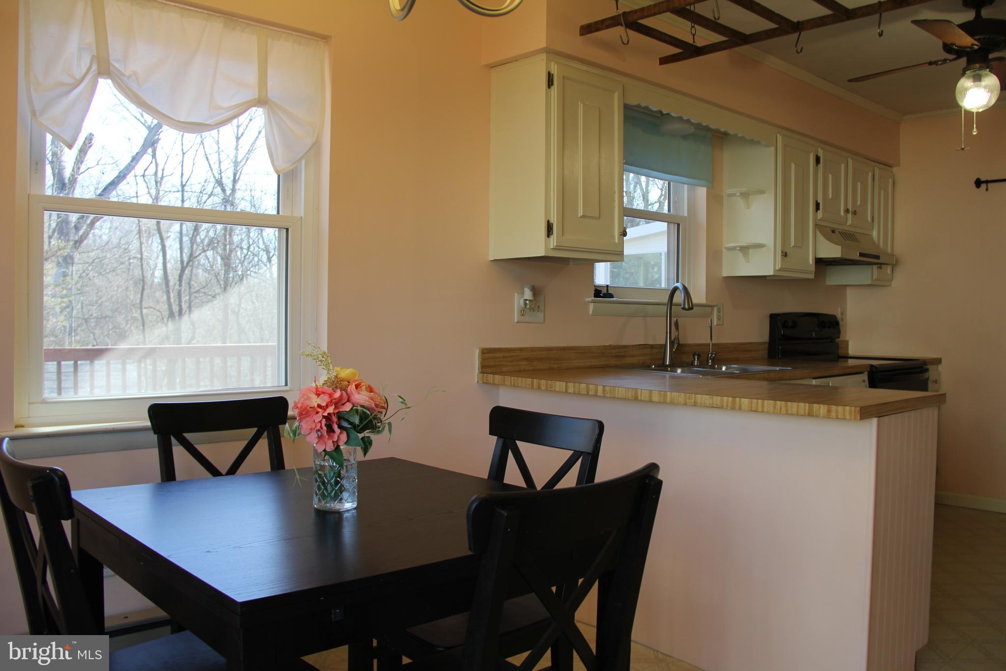 1074 Williamsburg Road Lancaster, PA 17603 - Photo 19 of 36 Gallery Image 19