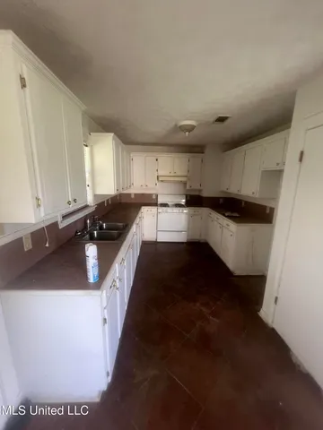 $99,000 | 411 Grenn Street, Brookhaven, MS 39601