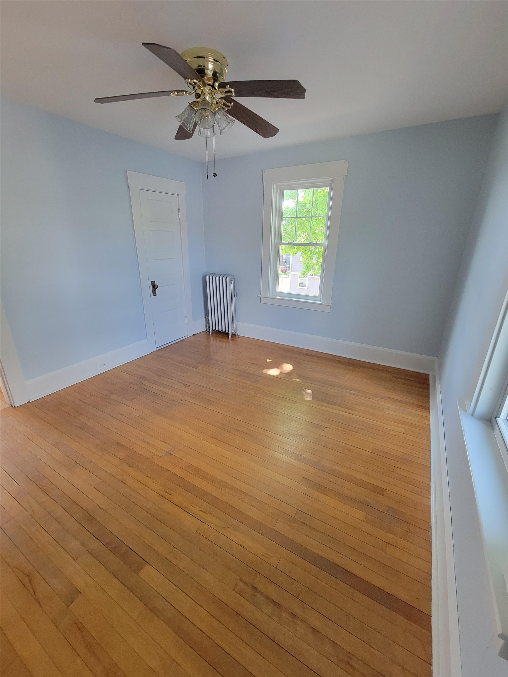 190 Ray Street Manchester, NH 03104 - Photo 14 of 45 Gallery Image 14
