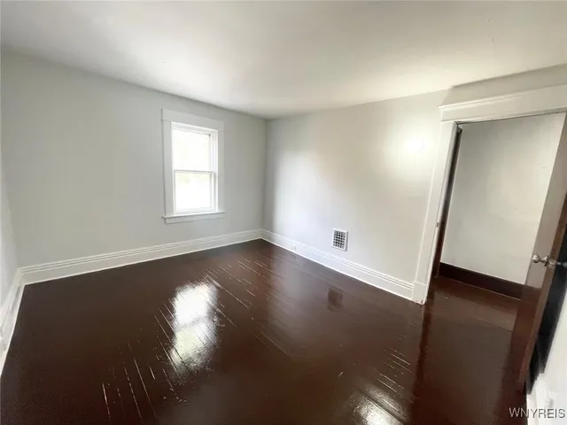 $179,900 | 280 Esser Avenue, Buffalo, NY 14207