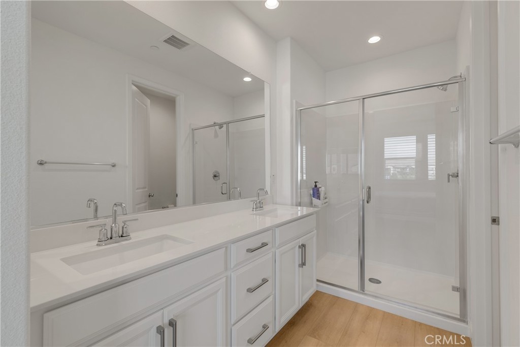 130 Rondo Irvine, CA 92618 - Photo 26 of 36