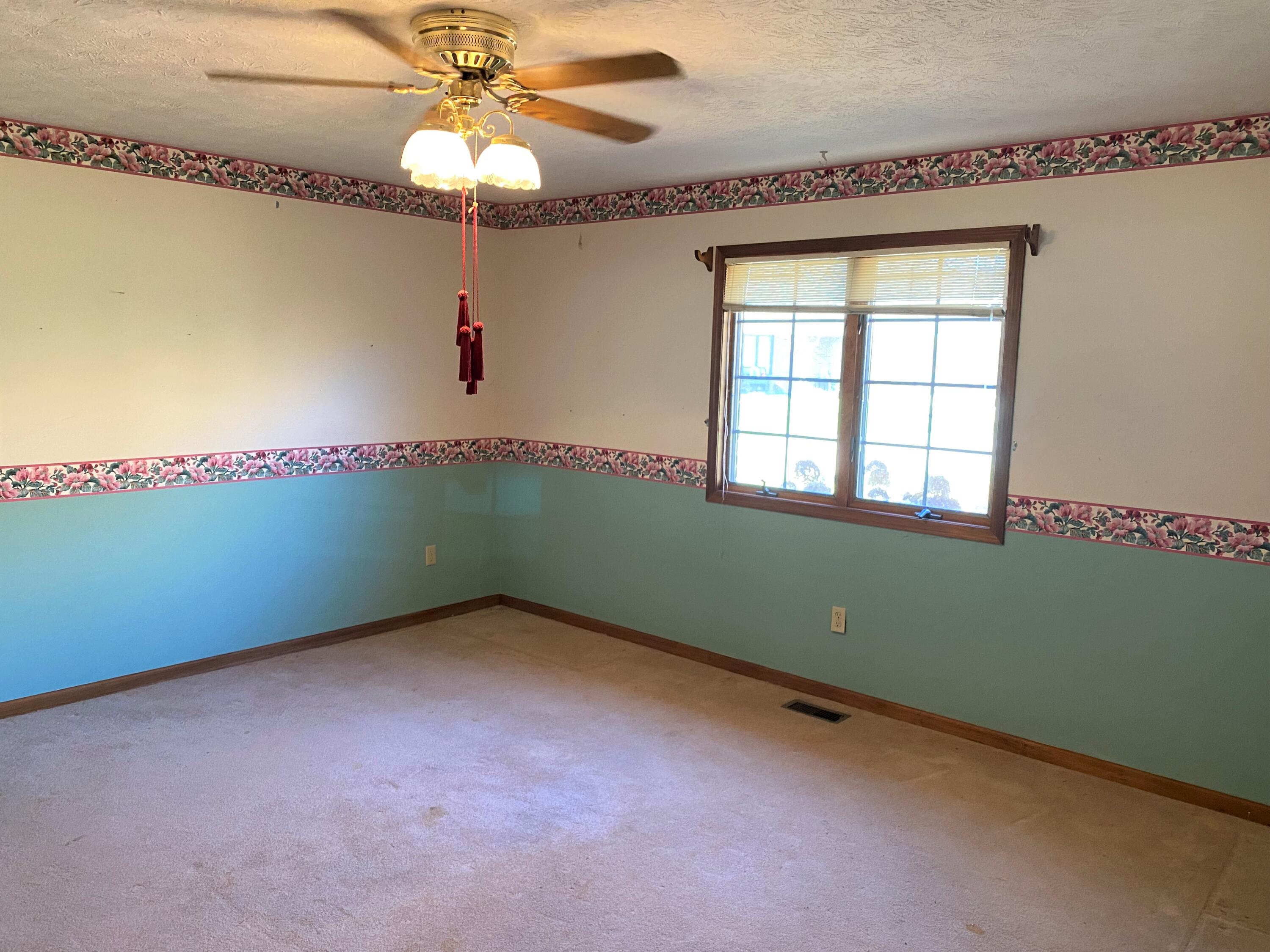 1668 Fox Ridge Drive, Unit 56 Springfield, OH 45503 - Photo 6 of 18