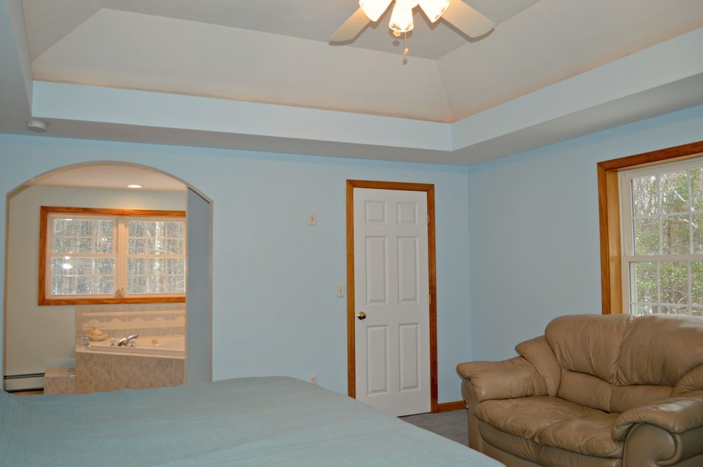 375 Petersham Road Phillipston, MA 01331 - Photo 20 of 30